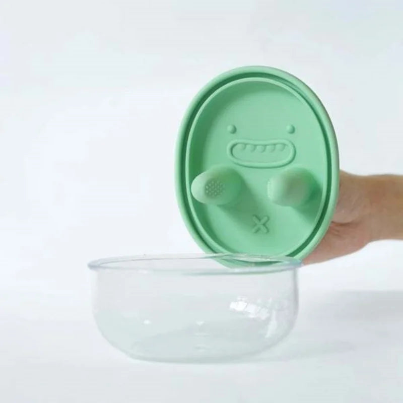 Portable Silicone Snack Storage Box | Airtight Travel Food Container with Lid