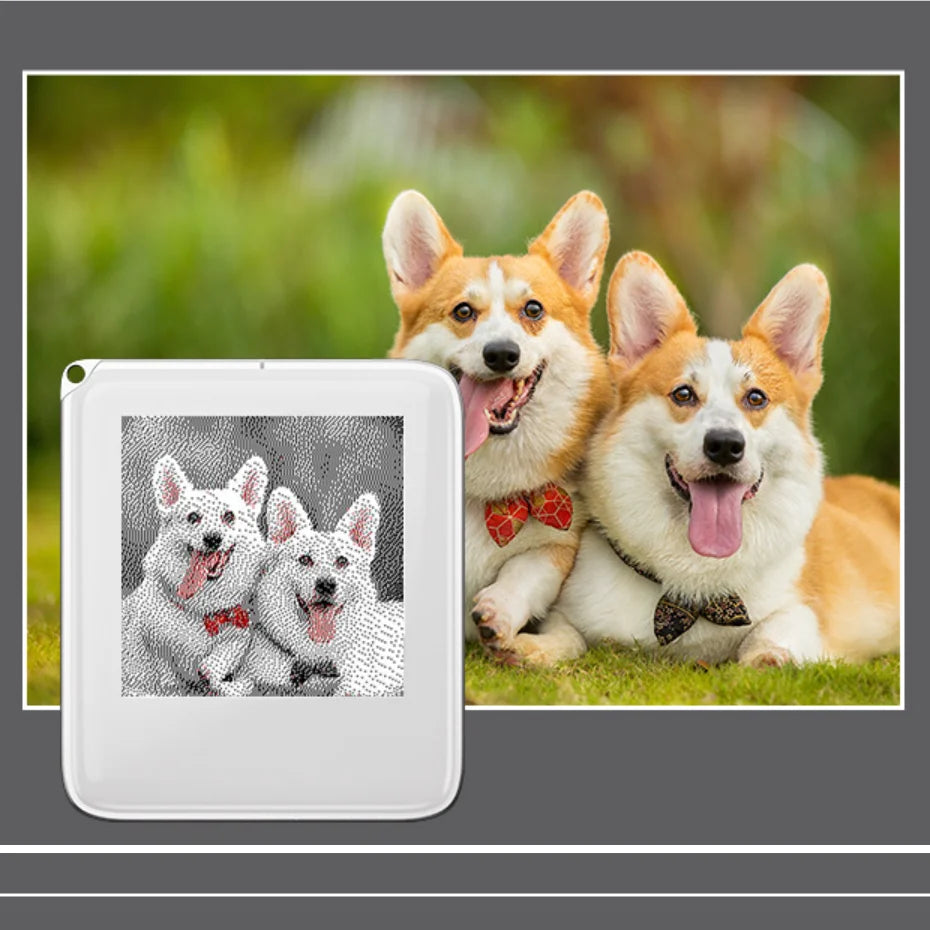 NFC Smart Photo Keychain | Wireless E-Ink Display Memory Keyring